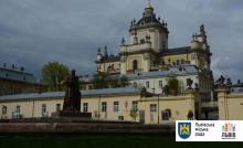 Духовенство запрошує до спільної молитви: розклад богослужінь у катедральних храмах Львова